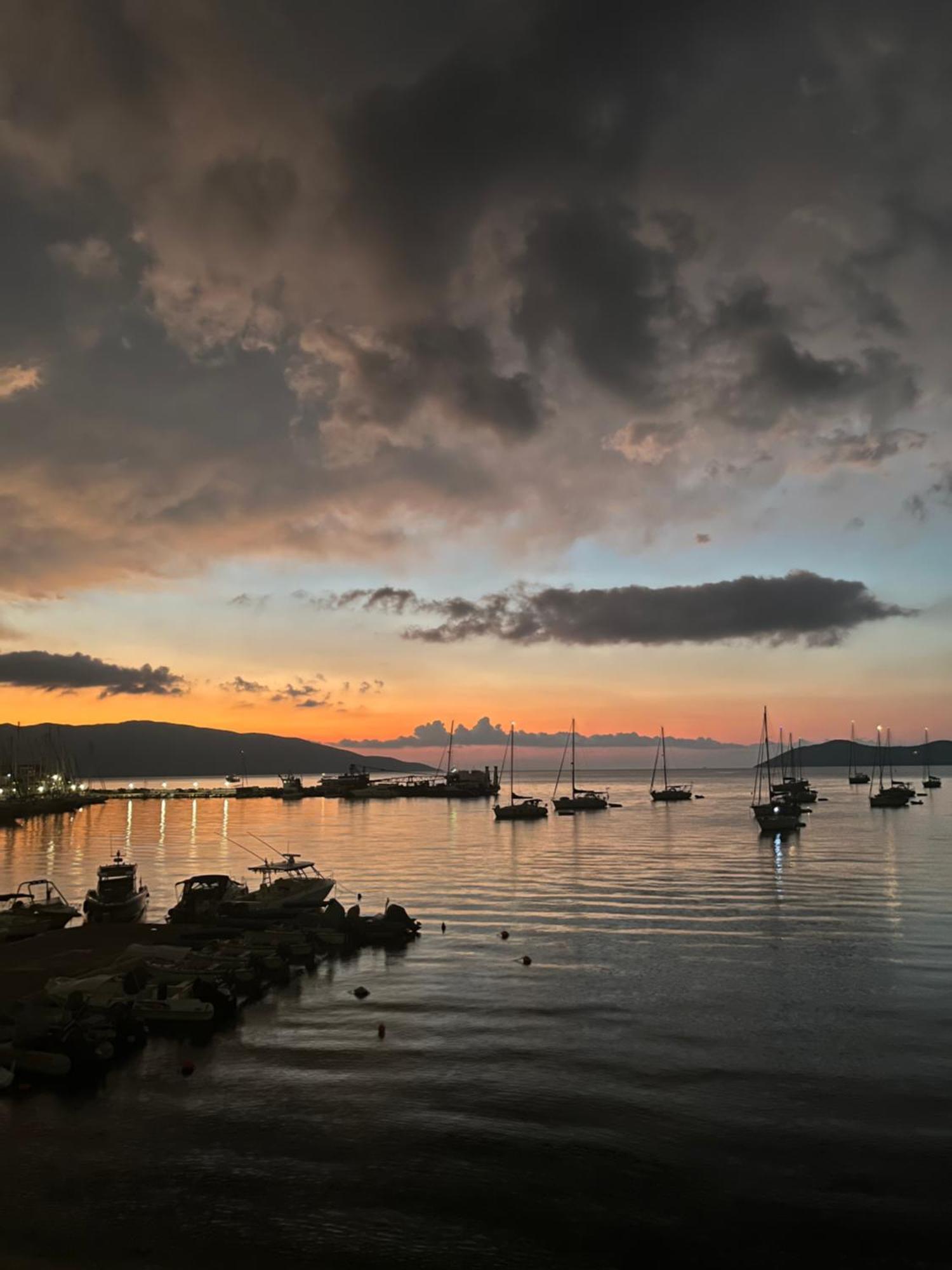 Sea Side Studios Agia Efimia 外观 照片