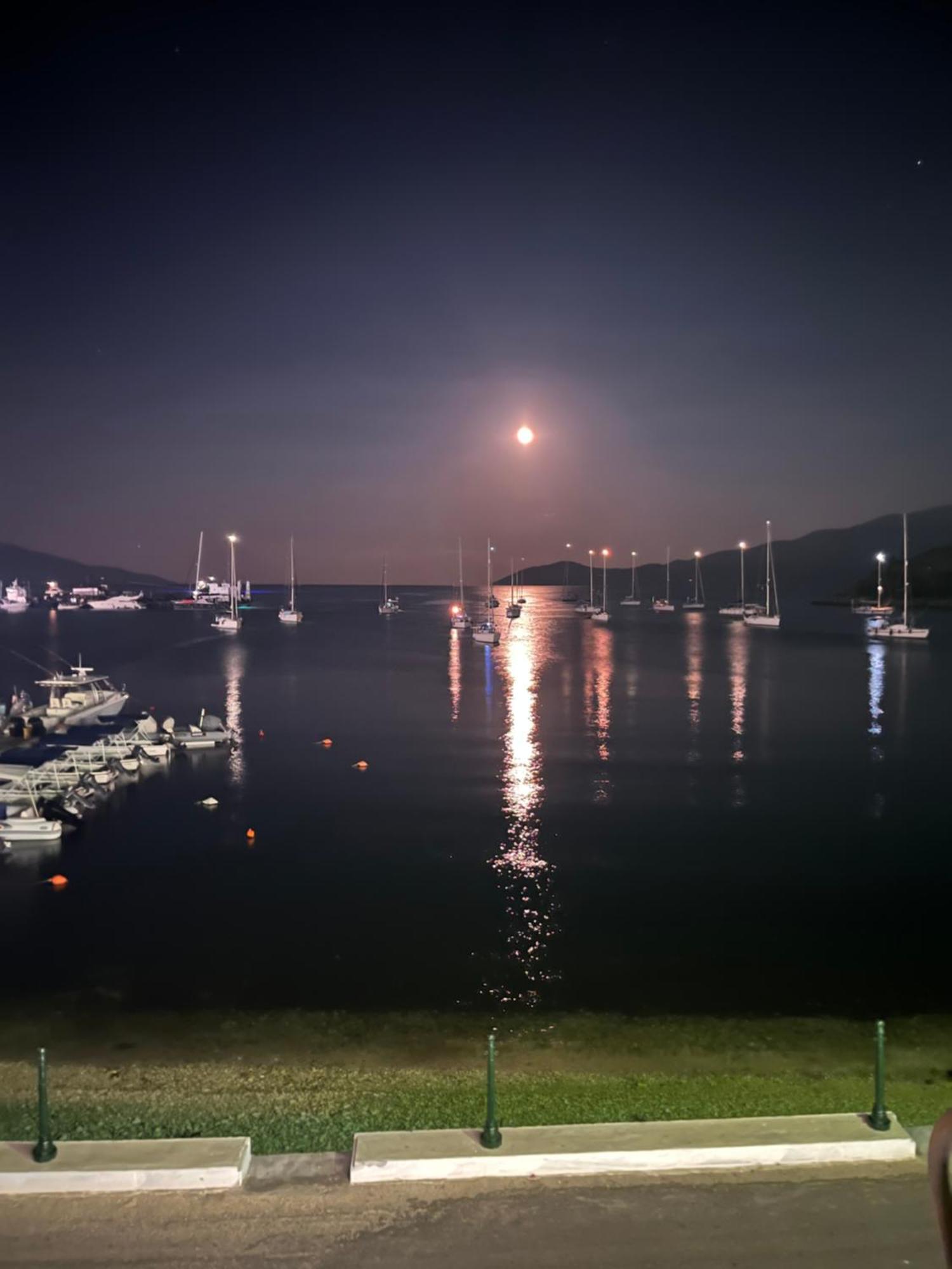 Sea Side Studios Agia Efimia 外观 照片